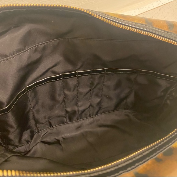 Tory Burch Leather Leopard Print Makeup Bag - Picture 8 of 8